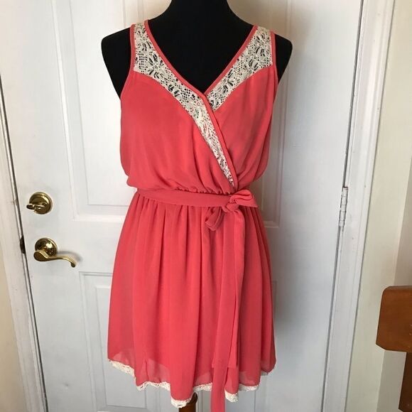 🌈Marco & Sebastian Medium Lovely Dress - Picture 3 of 8